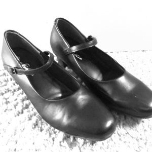 Style Plus Black Heel